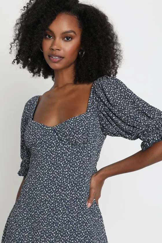 Perfect Aura Blue Floral Print Plisse Tie-Back Midi Dress sold by Lulus product image thumbnail 4