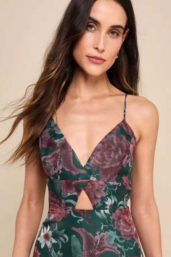 Enchanting Entrance Green Floral Organza Keyhole Maxi Dress sold by Lulus product image thumbnail 3