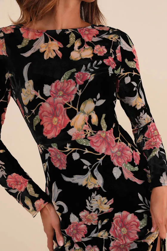 Glorious Aura Black Velvet Floral Burnout Long Sleeve Maxi Dress sold by Lulus product image thumbnail 4