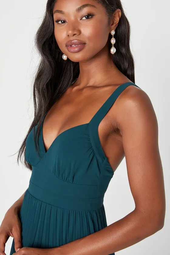 Luxe Perfection Emerald Green Pleated Tiered Backless Maxi Dress sold by Lulus product image thumbnail 4