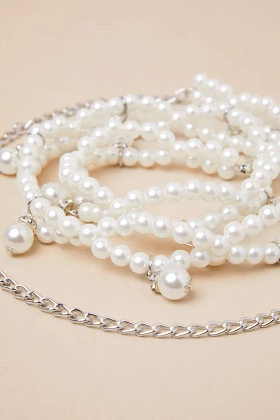 Elegantly Glowing White Pearl Belt sold by Lulus product image thumbnail 2