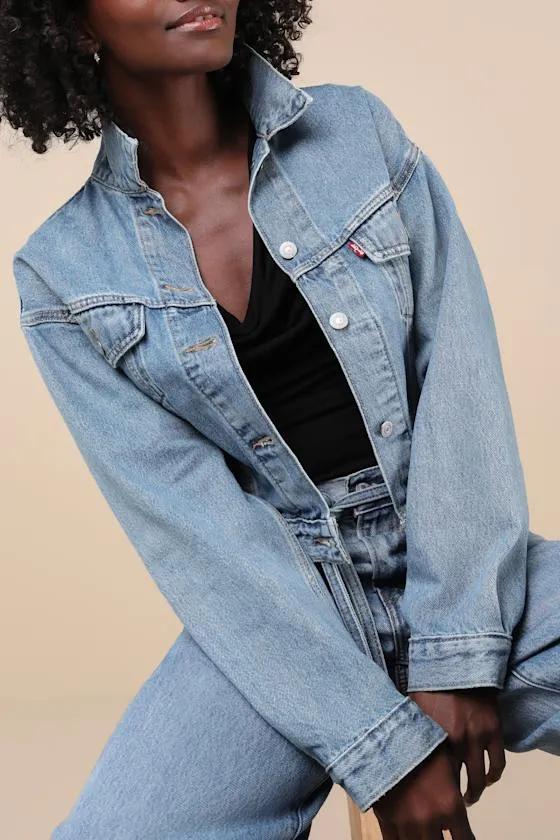 Shrunken '90s Trucker Medium Wash Denim Jacket sold by Lulus product image thumbnail 4