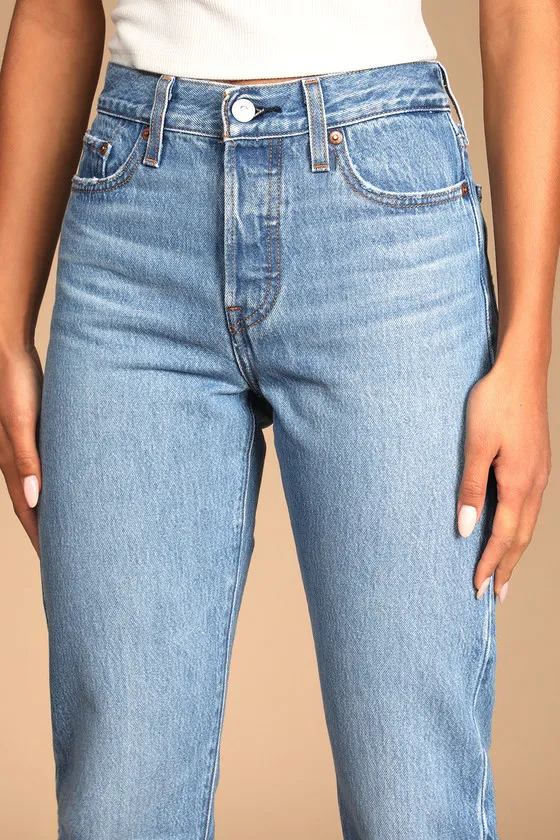 Wedgie Straight Medium Wash High-Rise Distressed Cropped Jeans sold by Lulus product image thumbnail 4