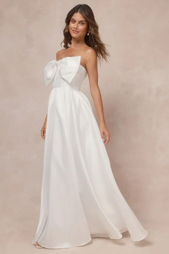 Refined Extravagance White Taffeta Bow Maxi Dress With Pockets sold by Lulus product image thumbnail 4