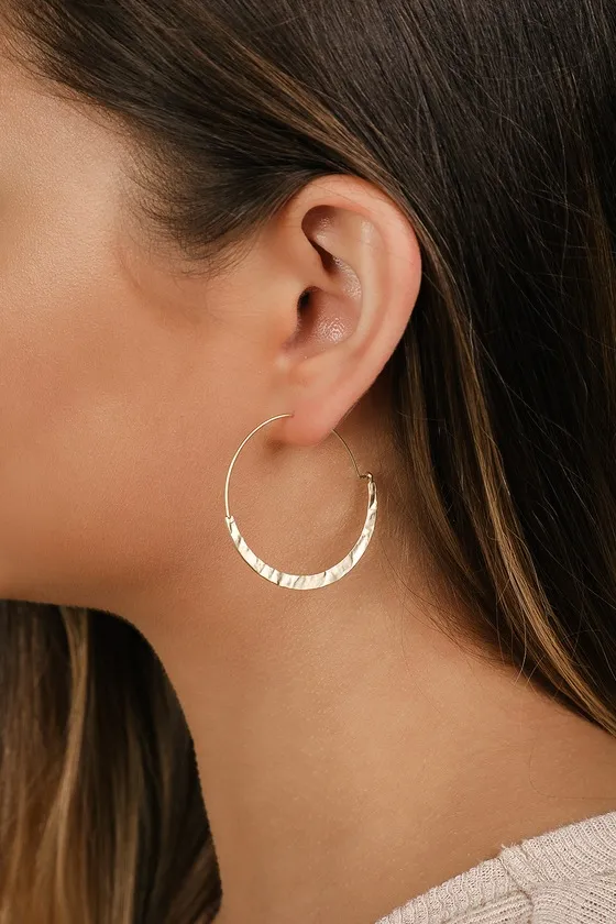 Sunshine Circle Gold Hoop Earrings sold by Lulus