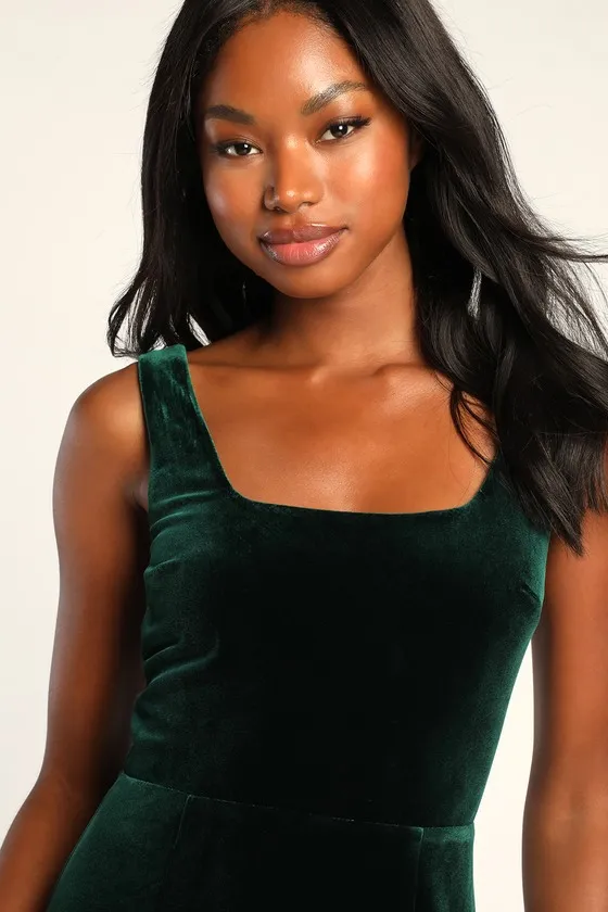 Elegant Sweetie Emerald Green Velvet Square Neck Maxi Dress sold by Lulus product image thumbnail 2