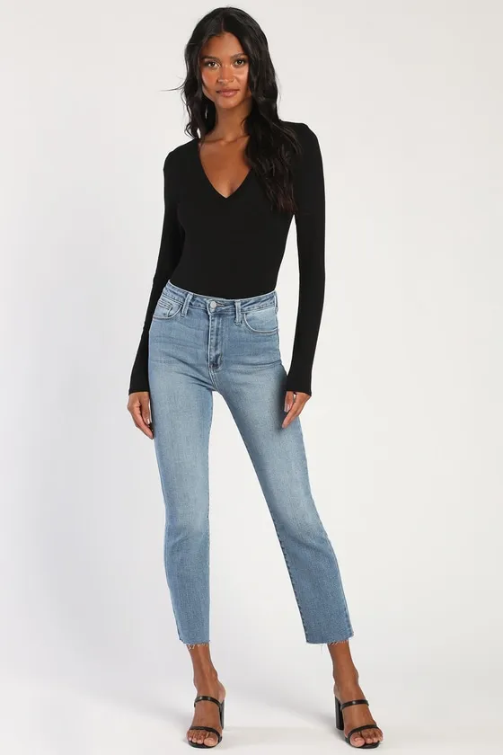 Clean Look Black V-Neck Long Sleeve Bodysuit sold by Lulus product image thumbnail 2