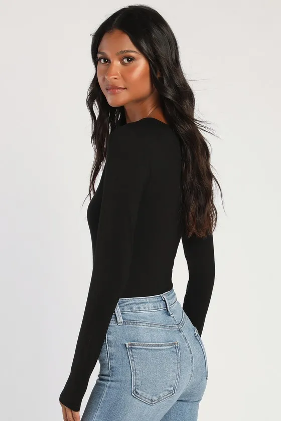 Clean Look Black V-Neck Long Sleeve Bodysuit sold by Lulus product image thumbnail 3