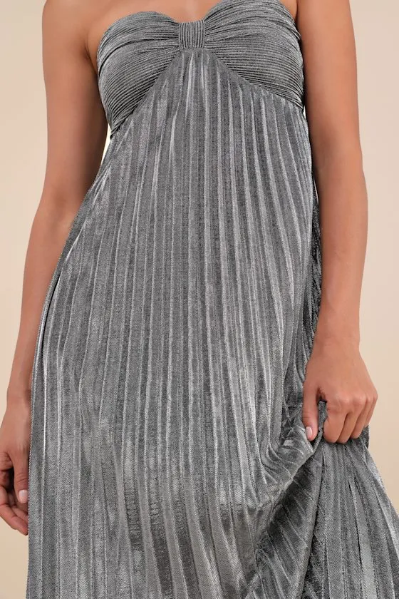 Glittering Luxury Silver Lurex Pleated Strapless Maxi Dress sold by Lulus product image thumbnail 4