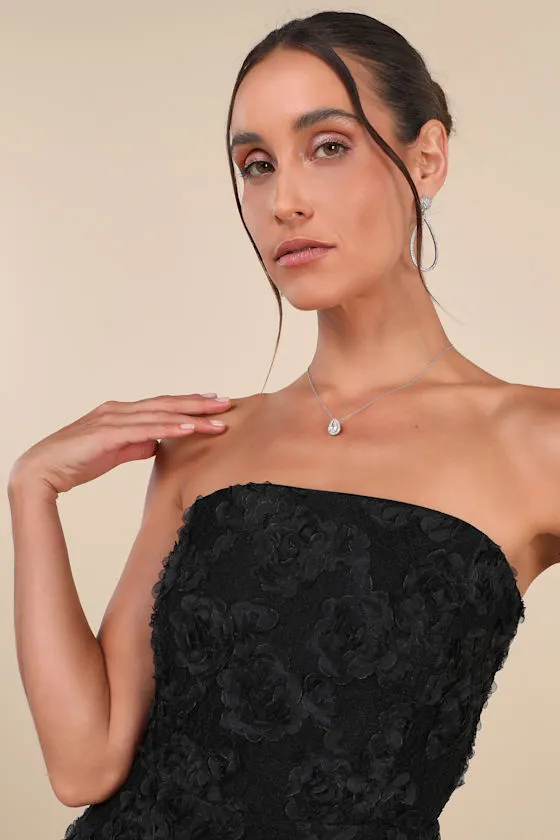Flawless Perfection Black Floral Applique Strapless Midi Dress sold by Lulus product image thumbnail 4