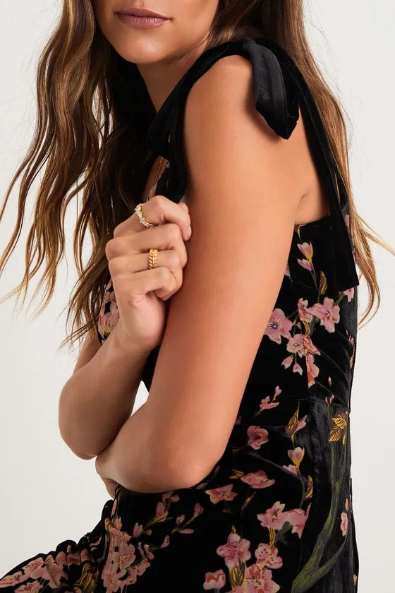 Lush Aesthetic Black Floral Burnout Tie-Strap Wide-Leg Jumpsuit sold by Lulus product image thumbnail 4