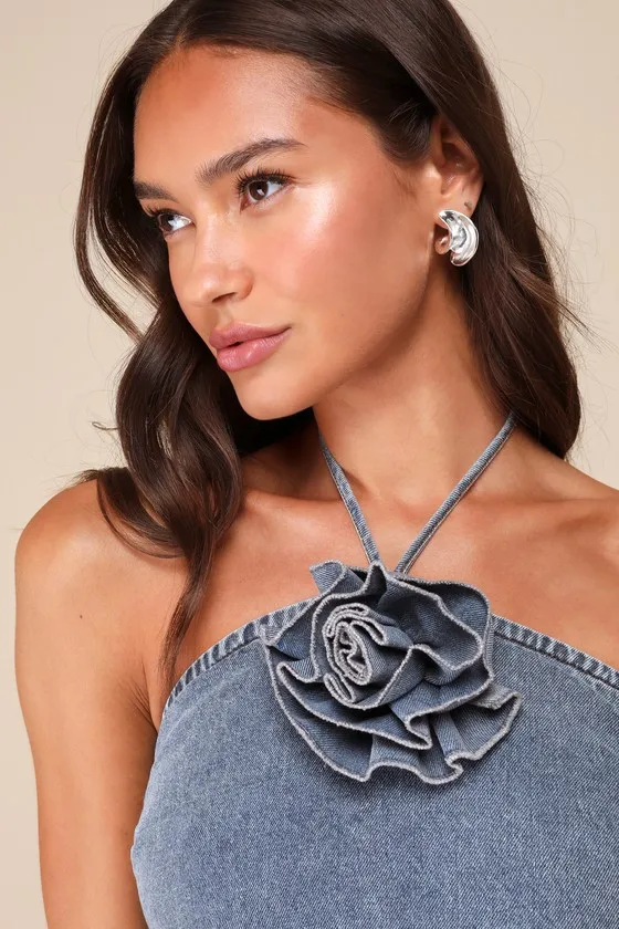 Favorite Reference Light Wash Denim Rosette Halter Top sold by Lulus product image thumbnail 4