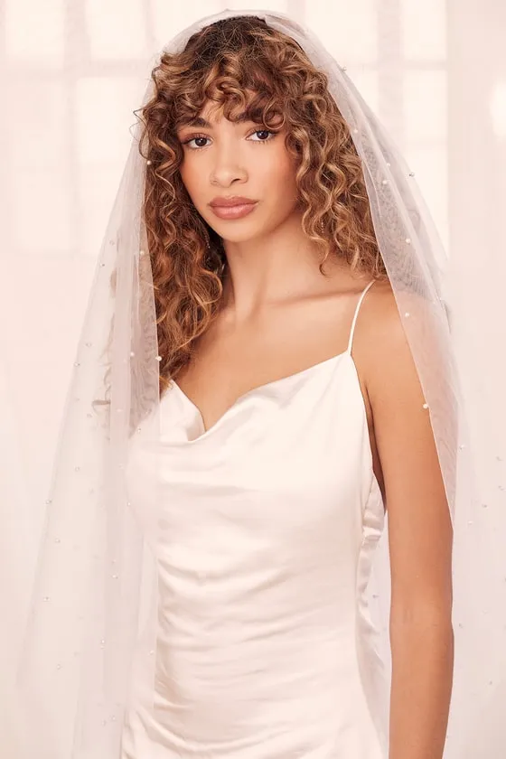 Forever Promise White Tulle Pearl Veil sold by Lulus product image thumbnail 2