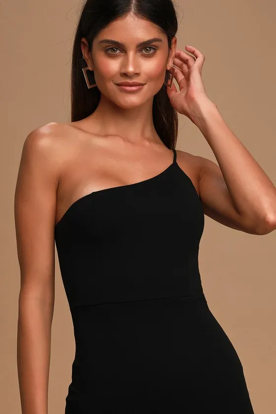 Keeper of My Heart Black One-Shoulder Maxi Dress sold by Lulus product image thumbnail 2