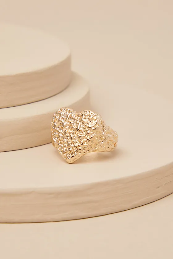 Cherished Glow Gold Hammered Heart Ring sold by Lulus product image thumbnail 2