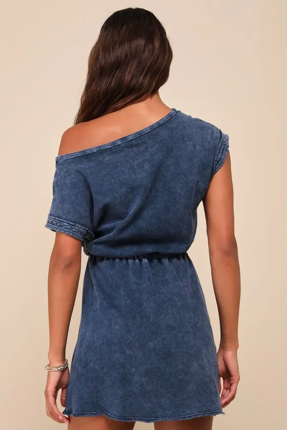 Definite Beauty Washed Dark Blue Short Sleeve Mini Dress sold by Lulus product image thumbnail 4
