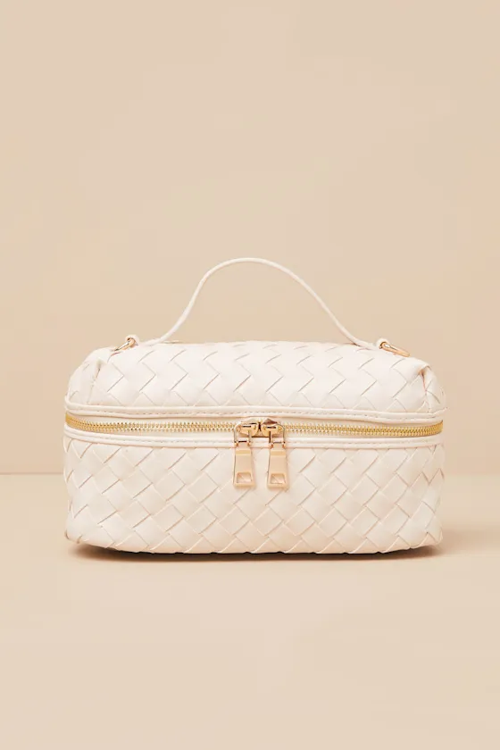 Elandra Ivory Woven Pouch Bag sold by Lulus product image thumbnail 2
