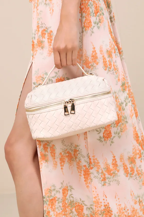 Elandra Ivory Woven Pouch Bag sold by Lulus product image thumbnail 3