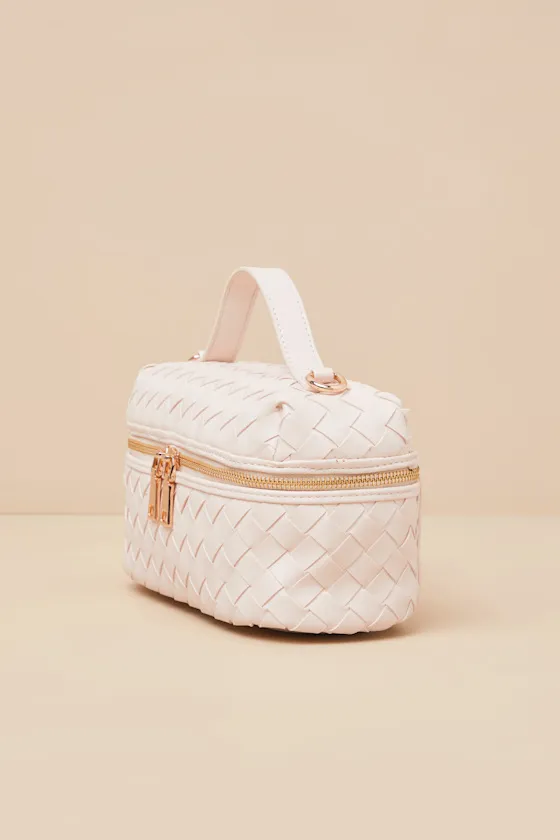 Elandra Ivory Woven Pouch Bag sold by Lulus product image thumbnail 4