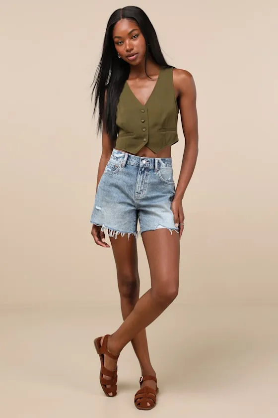 Crossroads Medium Wash Distressed Mid-Rise Cutoff Shorts sold by Lulus product image thumbnail 4