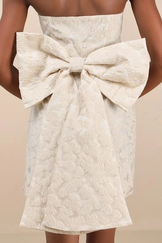 Aurelius Champagne Jacquard Strapless Bow Mini Dress sold by Lulus product image thumbnail 3