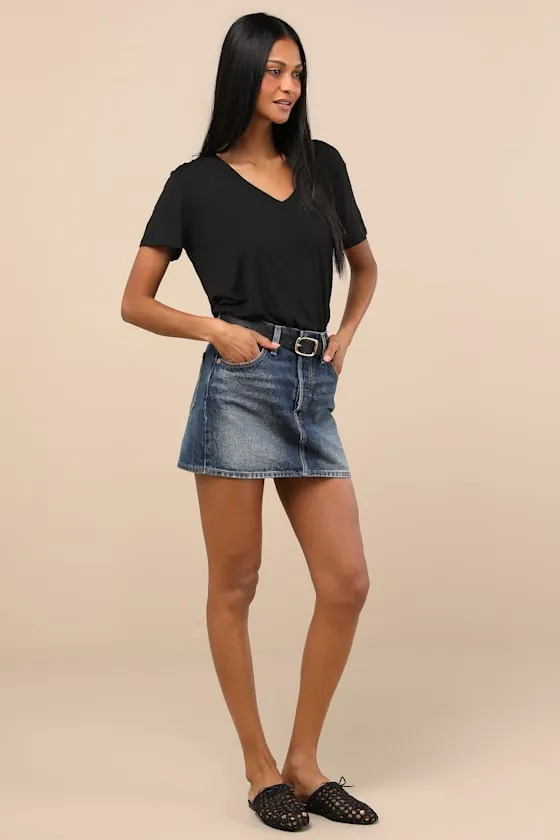 Adyn Black V-Neck Short Sleeve Tee sold by Lulus product image thumbnail 4