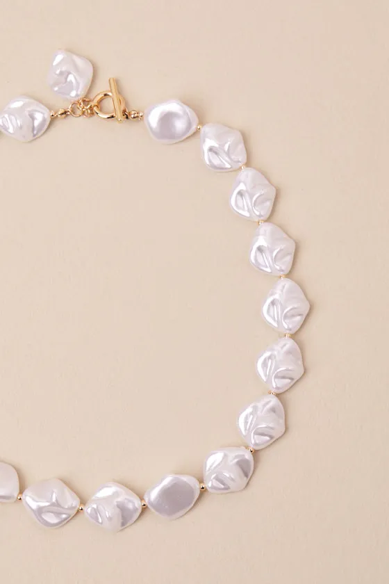 Novia White Pearl Choker Necklace sold by Lulus product image thumbnail 2