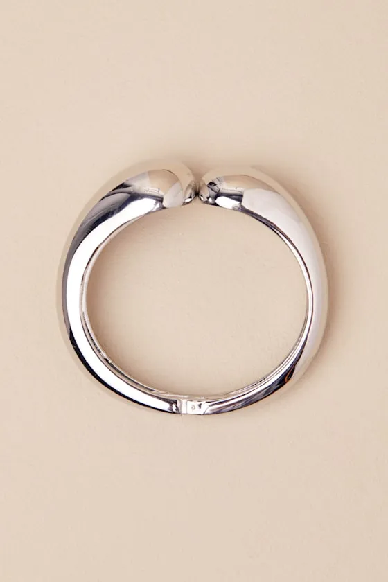 Iyona Silver Chunky Tapered Cuff Bracelet sold by Lulus product image thumbnail 4
