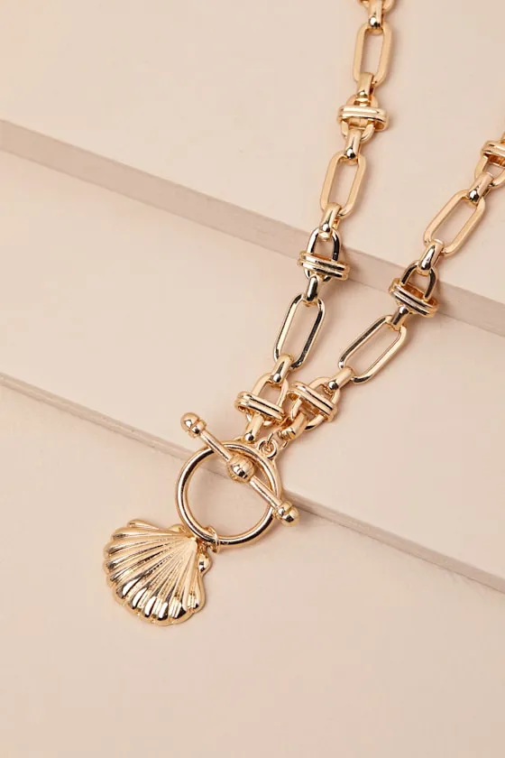 Cashley Gold Chain Link Seashell Charm Necklace sold by Lulus product image thumbnail 2