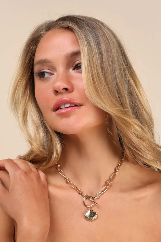 Cashley Gold Chain Link Seashell Charm Necklace sold by Lulus product image thumbnail 3