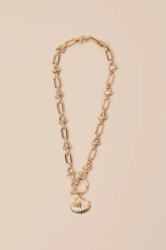 Cashley Gold Chain Link Seashell Charm Necklace sold by Lulus product image thumbnail 4