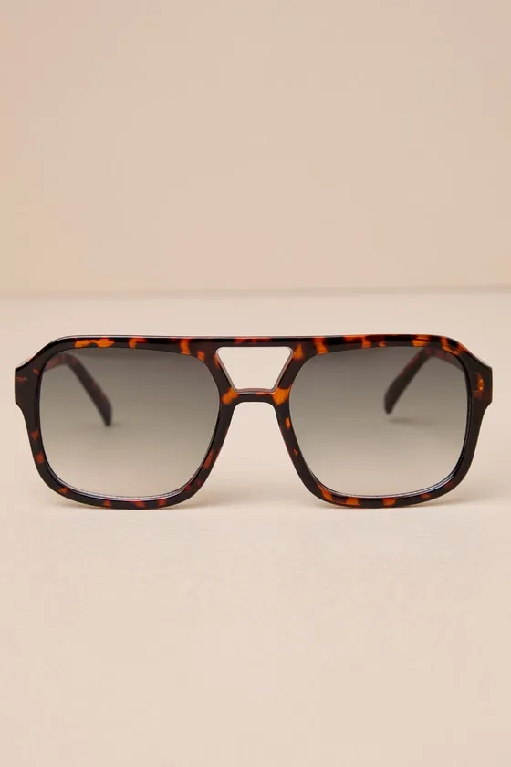 Sleek Living Brown Tortoise Aviator Sunglasses sold by Lulus product image thumbnail 4