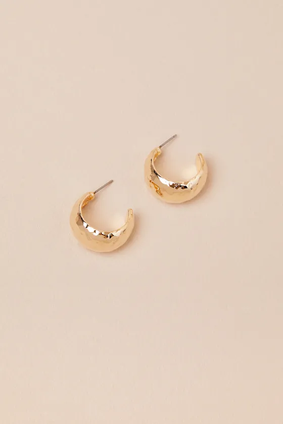 Niona Gold Hammered Hoop Earrings sold by Lulus product image thumbnail 4