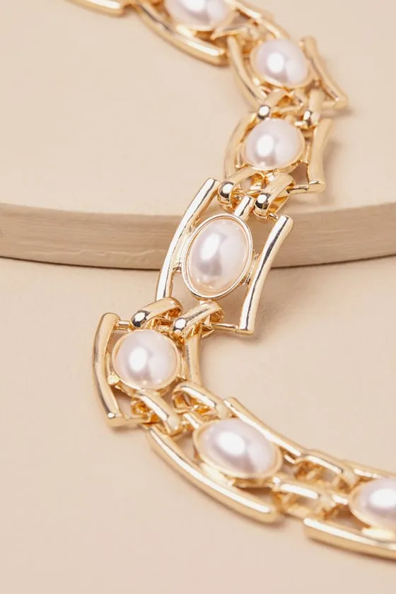 Selvina Gold and Pearl Chain Link sold by Lulus product image thumbnail 4