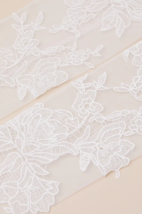 Lisele White Mesh Floral Applique Fingerless Gloves sold by Lulus product image thumbnail 3