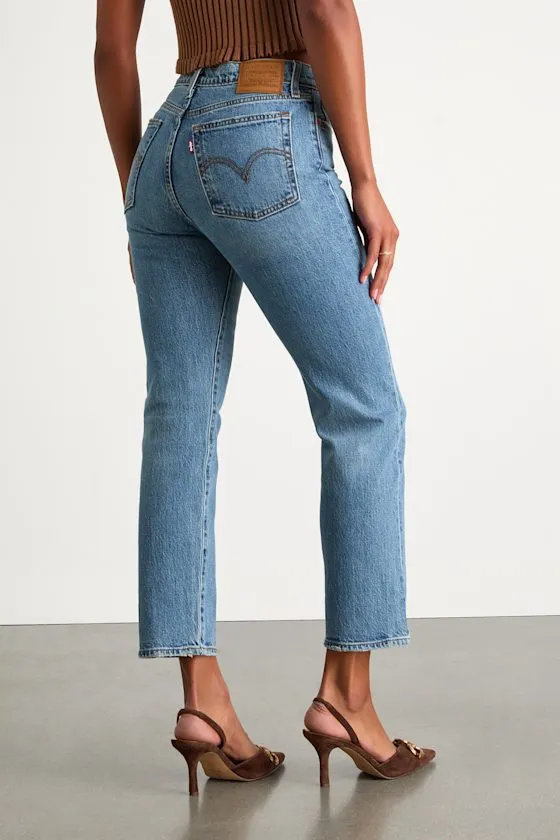 Wedgie Straight Light Wash Cropped High-Rise Jeans sold by Lulus product image thumbnail 4