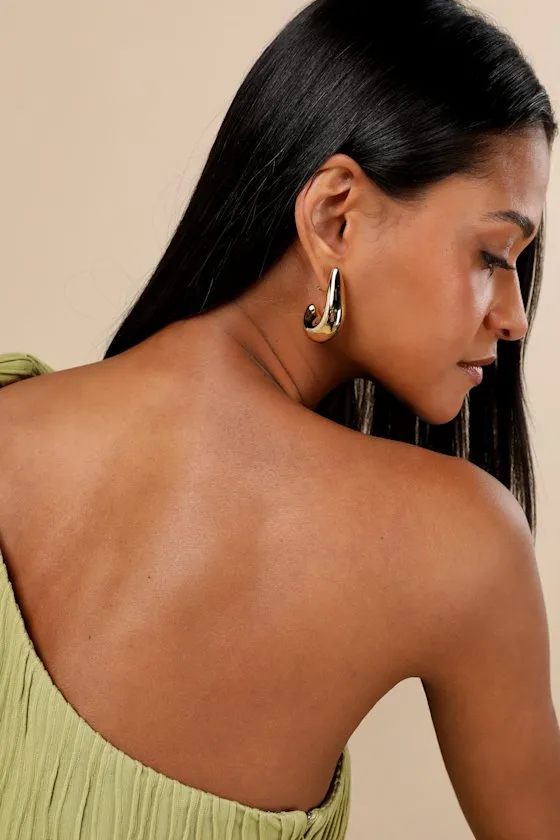 Devina Gold Chunky Hoop Earrings sold by Lulus product image thumbnail 2