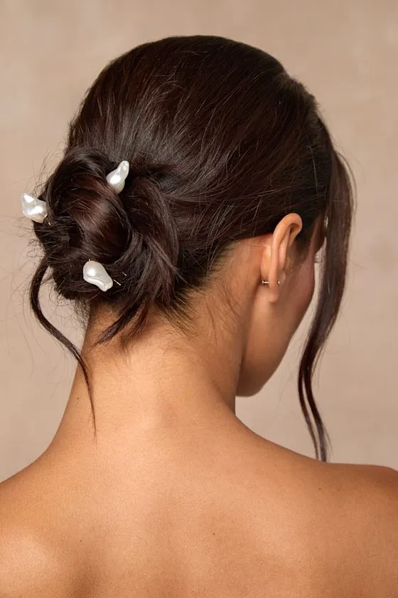 Radah Gold Pearl Five-Piece Hairpin Set sold by Lulus