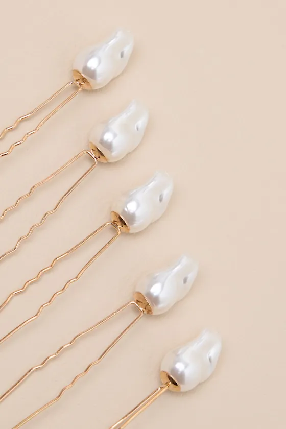 Radah Gold Pearl Five-Piece Hairpin Set sold by Lulus product image thumbnail 4