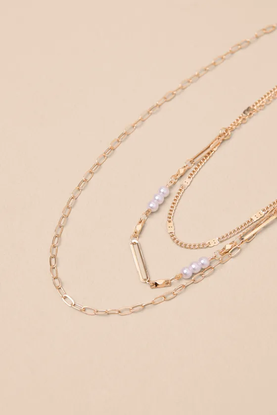 Cassius Gold Pearl Layered Chain Necklace sold by Lulus product image thumbnail 4