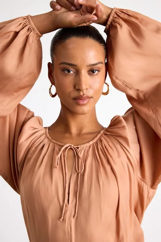 Hestia Tan Gathered Balloon Sleeve Top sold by Lulus product image thumbnail 2