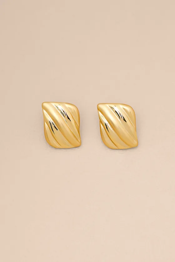 Erhan Gold Textured Square Earrings sold by Lulus product image thumbnail 2