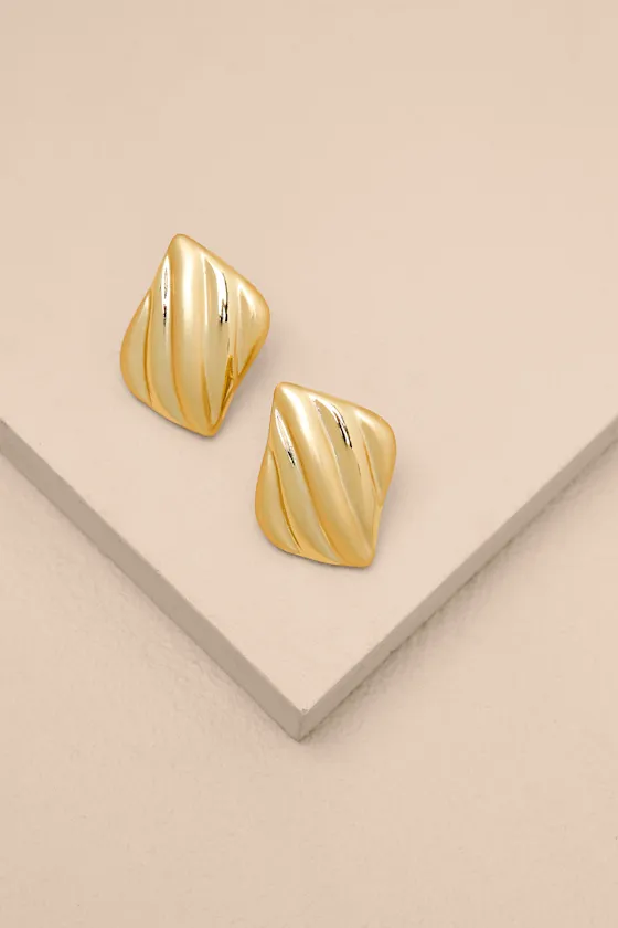 Erhan Gold Textured Square Earrings sold by Lulus product image thumbnail 4