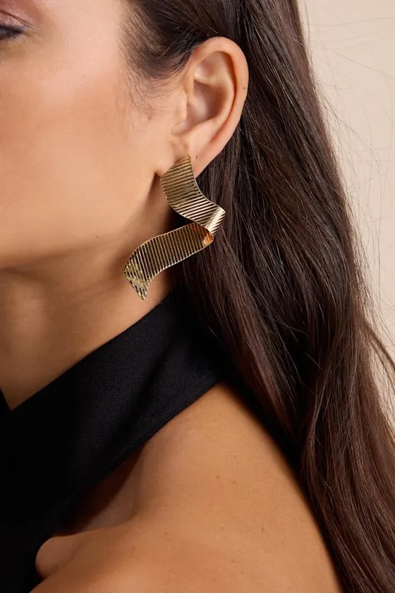 Morlove Gold Ribbed Twisted Earrings sold by Lulus product image thumbnail 3