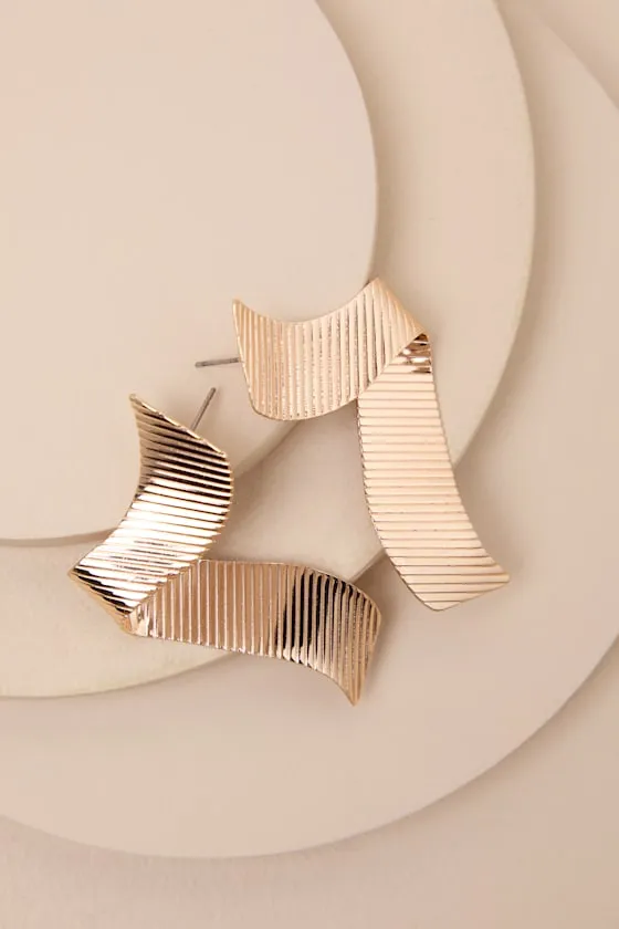 Morlove Gold Ribbed Twisted Earrings sold by Lulus product image thumbnail 4
