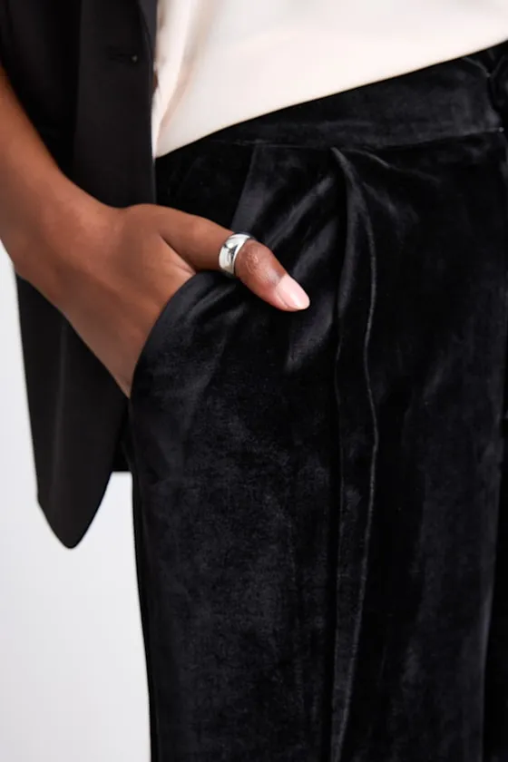 Haira Black Velvet Wide-Leg Mid-Rise Trouser Pants sold by Lulus product image thumbnail 4