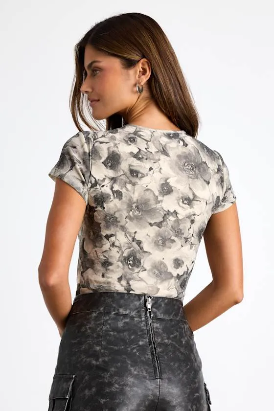 Erynza Grey Floral Scoop Neck Short Sleeve Bodysuit sold by Lulus product image thumbnail 2