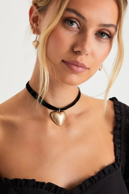 Loving Aesthetic Gold Heart Choker Necklace and Earring Set sold by Lulus
