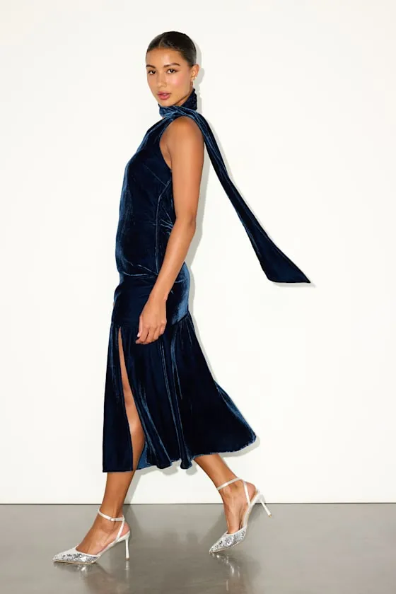 Alis Navy Velvet One-Shoulder Sash Maxi Dress sold by Lulus product image thumbnail 2