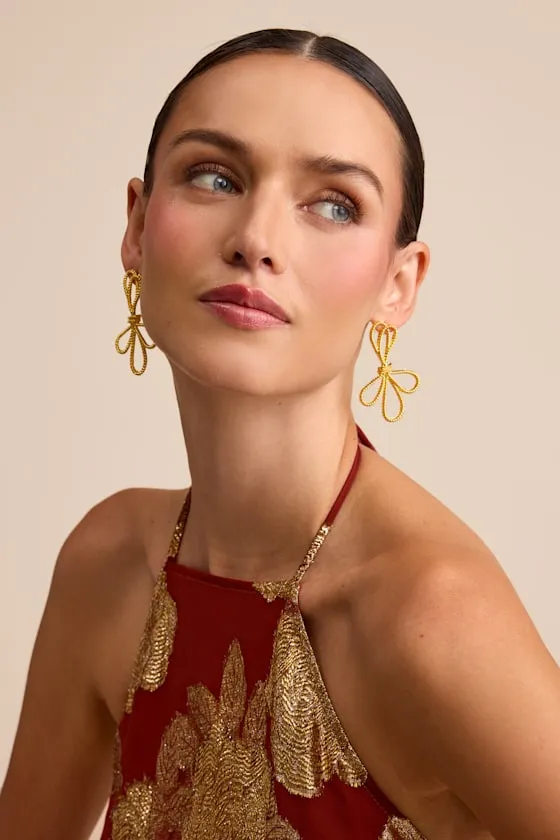 Salvina Gold Wire Rope Loop Earrings sold by Lulus product image thumbnail 4